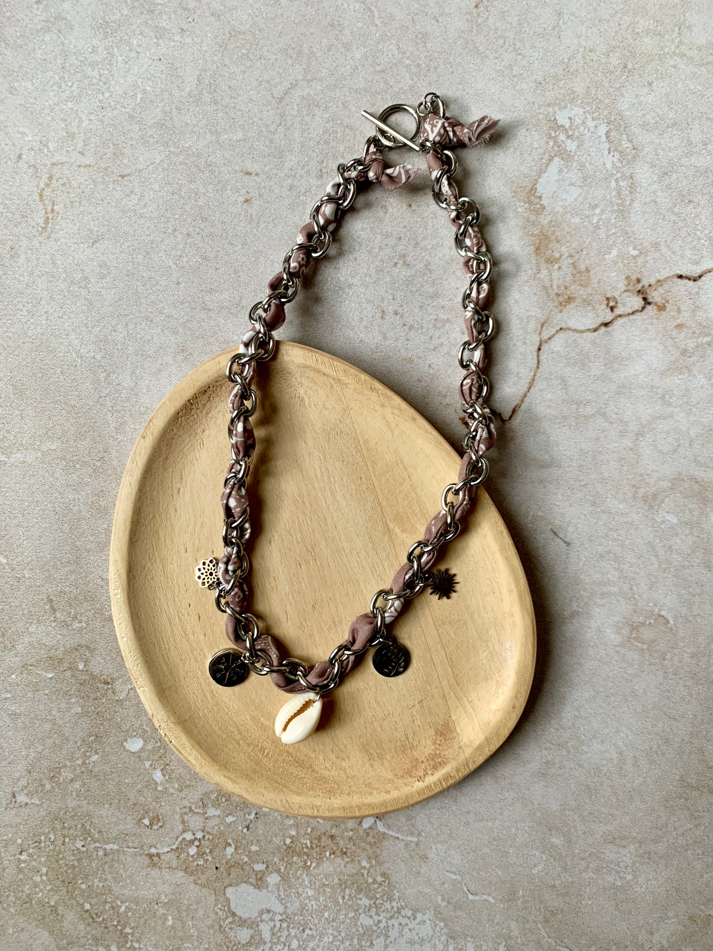Collier upcyclé