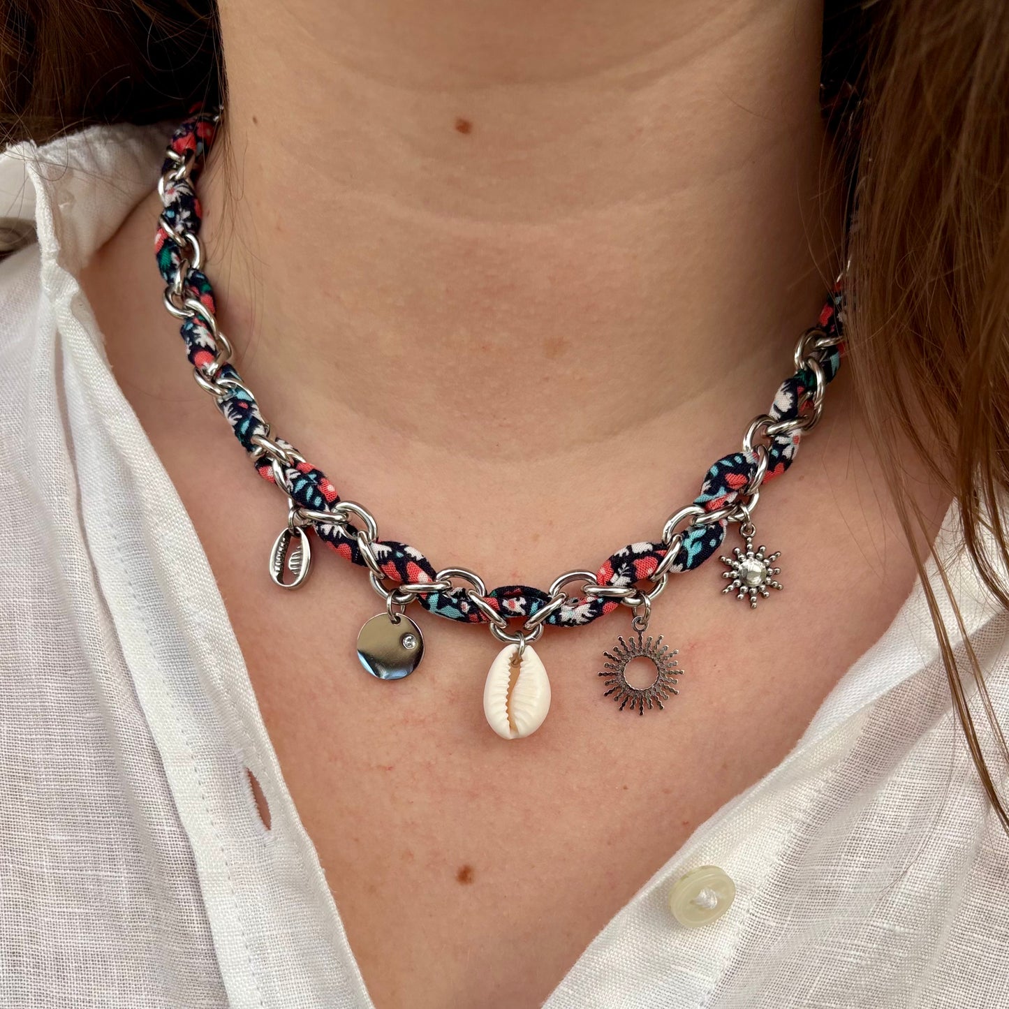 Collier tissu upcyclé et chaine