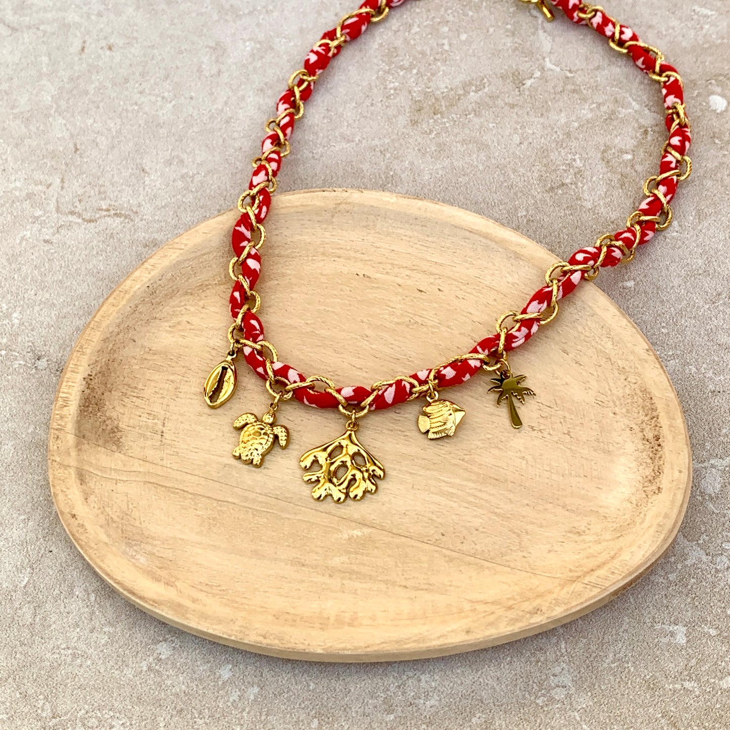 Collier tissu upcyclé et chaine