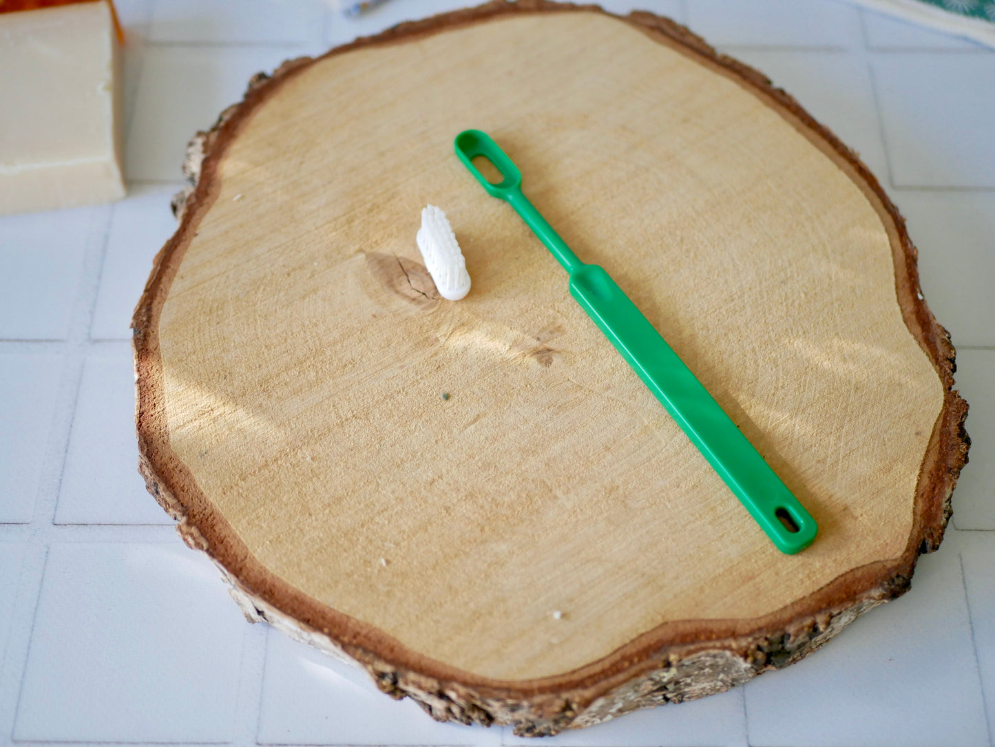 Brosse à dents rechargeable en bioplastique